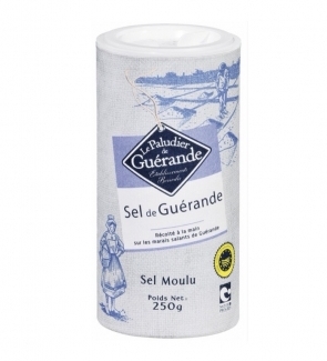 Shaker table salt
